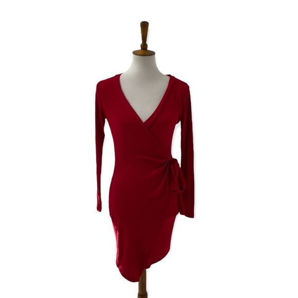 Fashion Nova red long sleeved ribbed wrap style dress medium - Picture 1 of 10